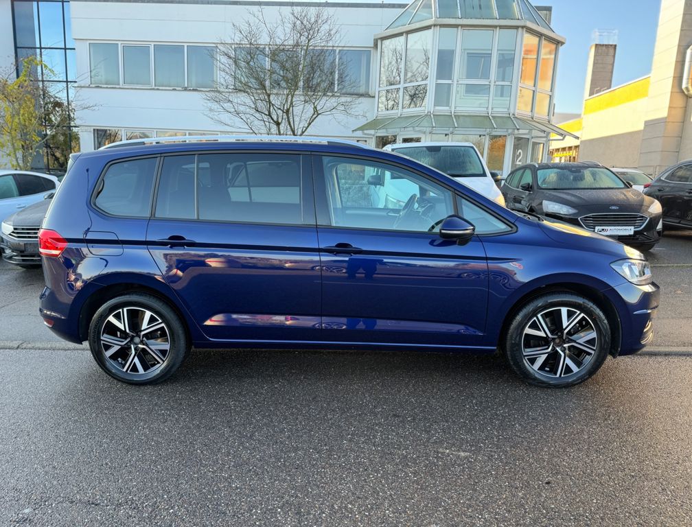 Volkswagen Touran 2024