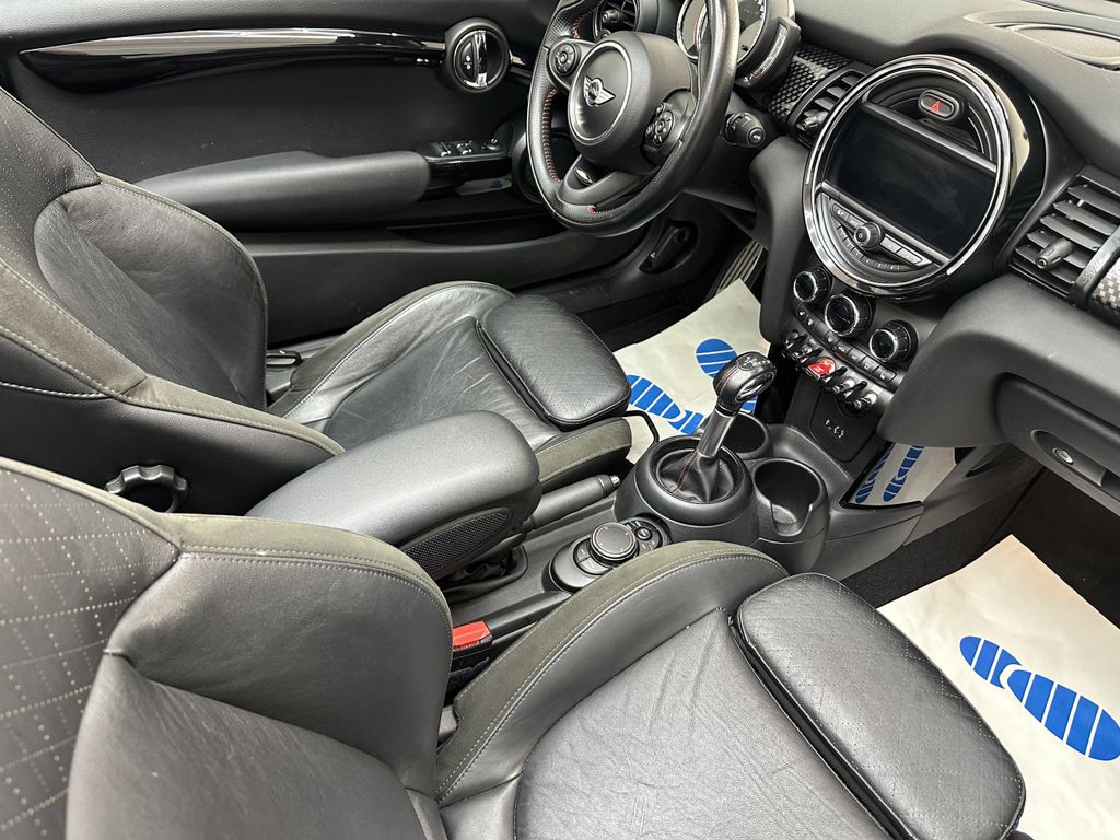 MINI John Cooper Works Cabrio 2018