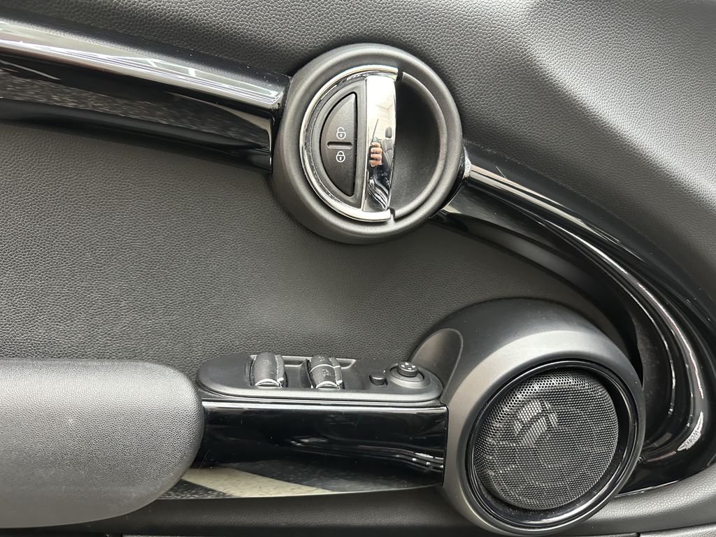 MINI John Cooper Works Cabrio 2018