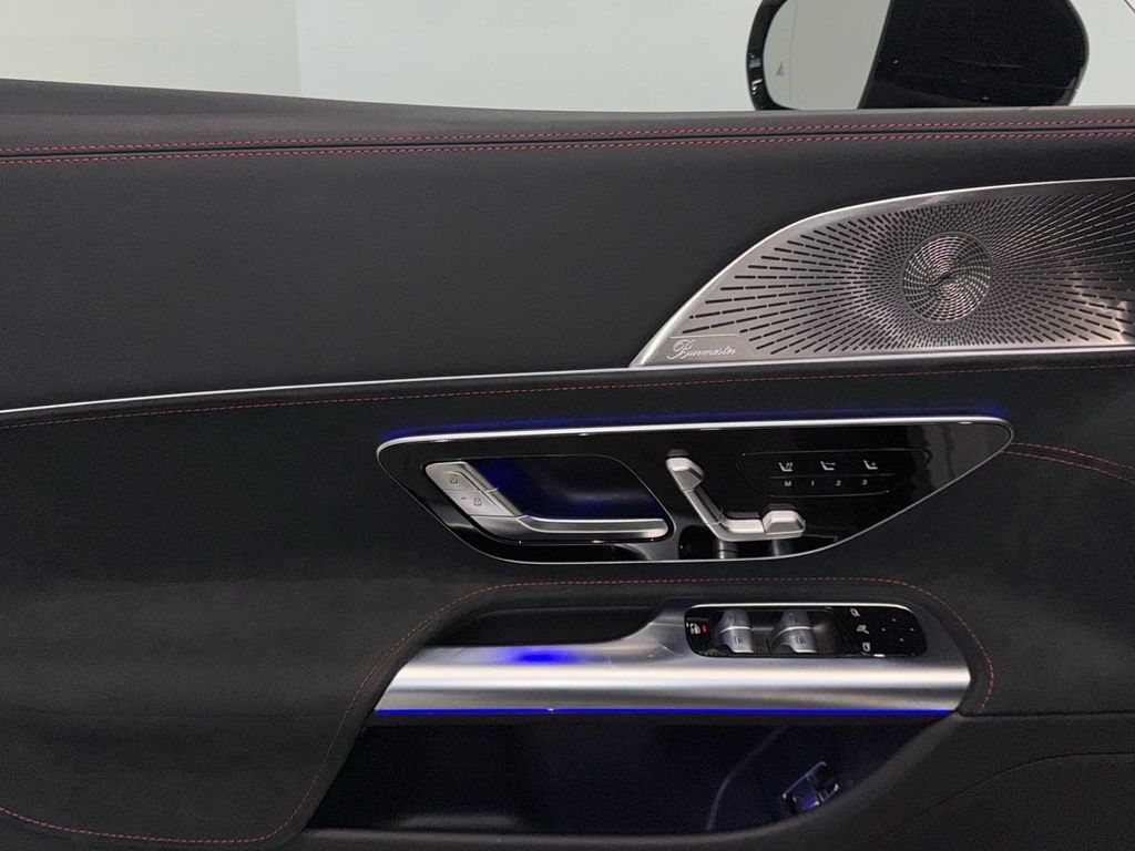 Mercedes-Benz SL 43 AMG 2025