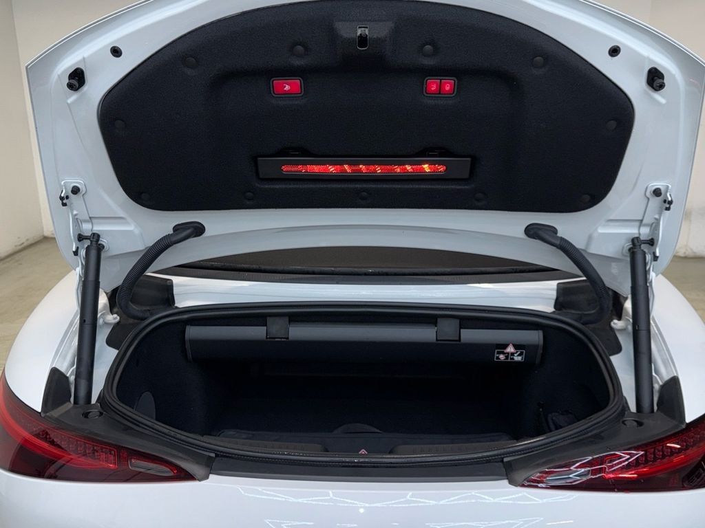 Mercedes-Benz SL 43 AMG 2025