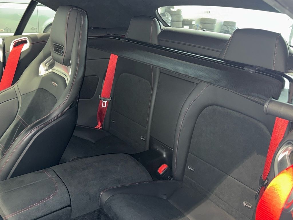 Mercedes-Benz SL 43 AMG 2025