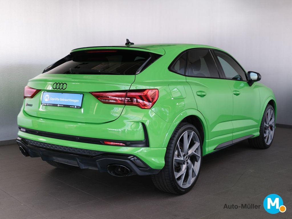 Audi RSQ3 2021