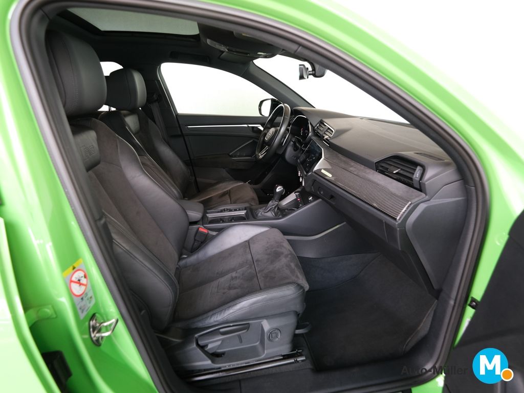 Audi RSQ3 2021
