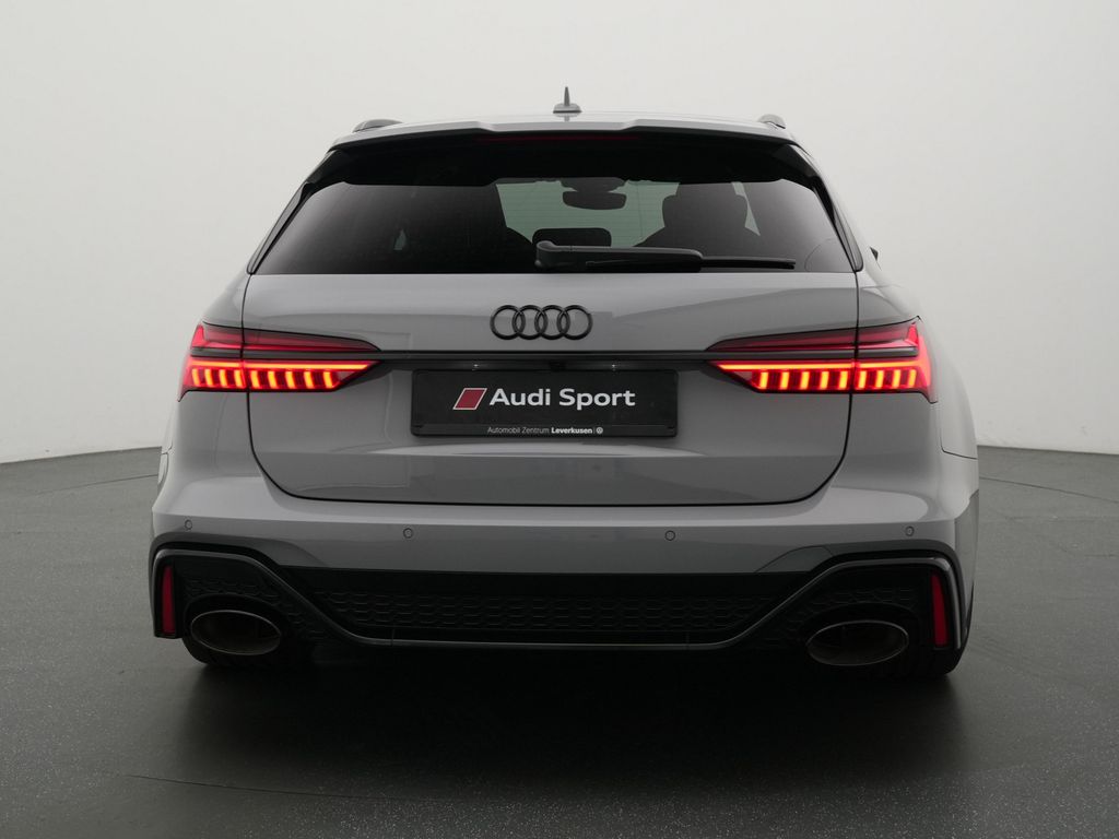 Audi RS6 2023