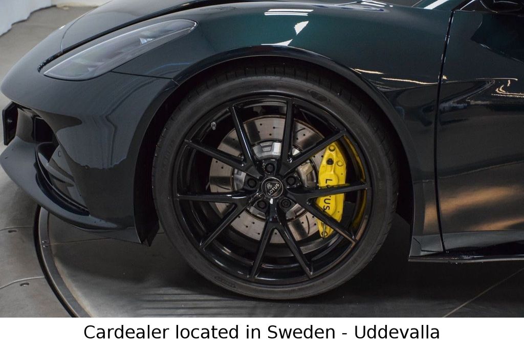 Lotus Emira 2025