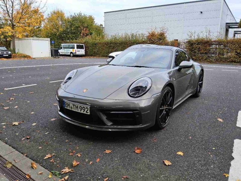 Porsche 911 2021