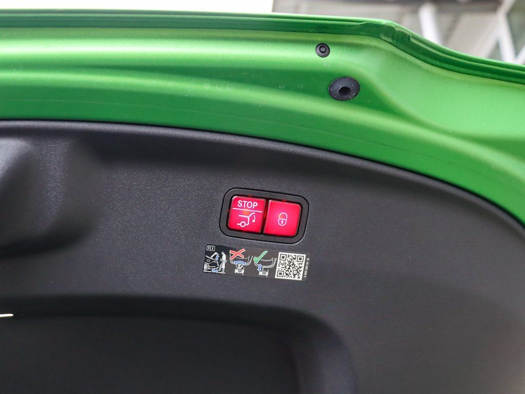 Mercedes-Benz AMG GT 2024