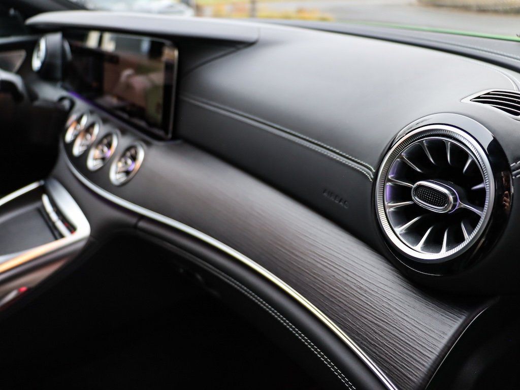 Mercedes-Benz AMG GT 2024