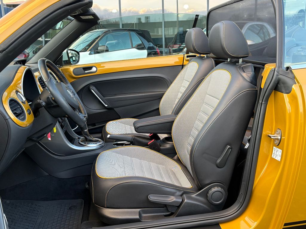 Volkswagen Beetle 2017