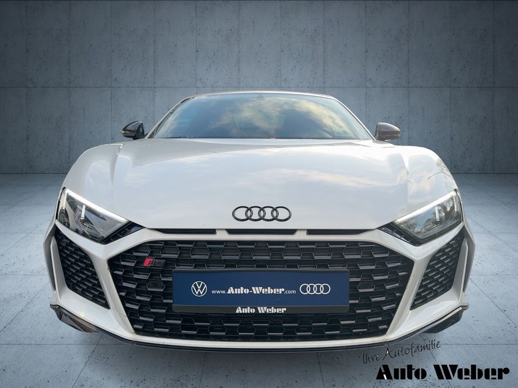 Audi R8 2024