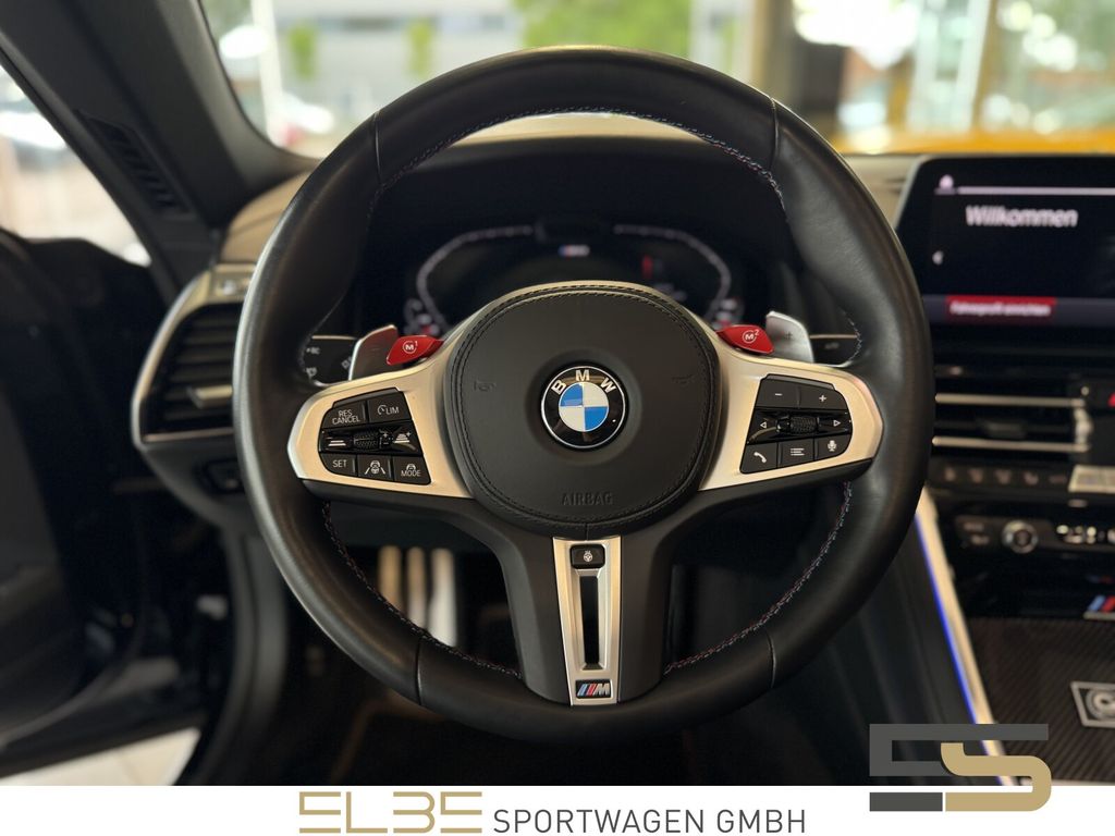 BMW M8 2022
