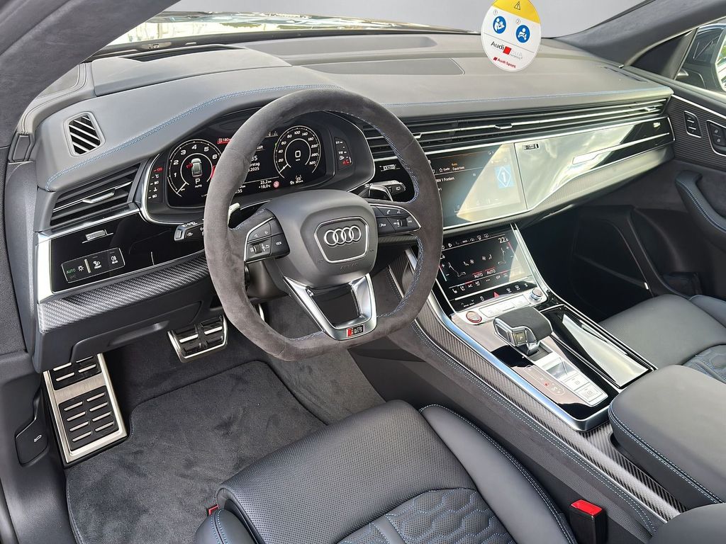 Audi RSQ8 2025