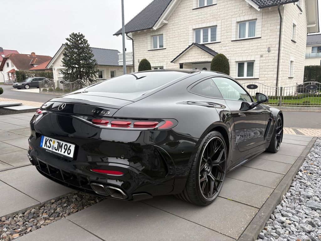 Mercedes-Benz AMG GT 2024