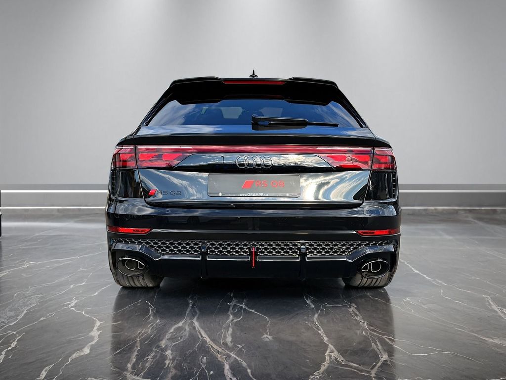 Audi RSQ8 2025