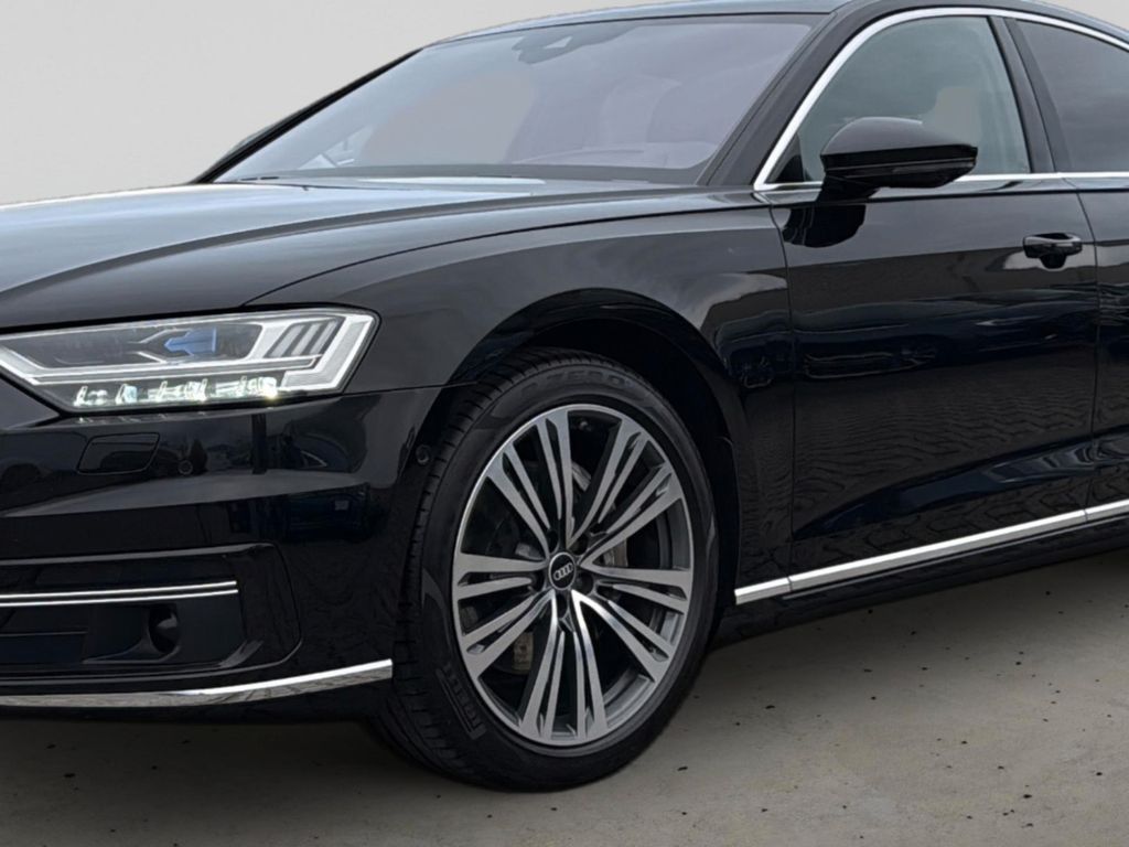 Audi A8 2022