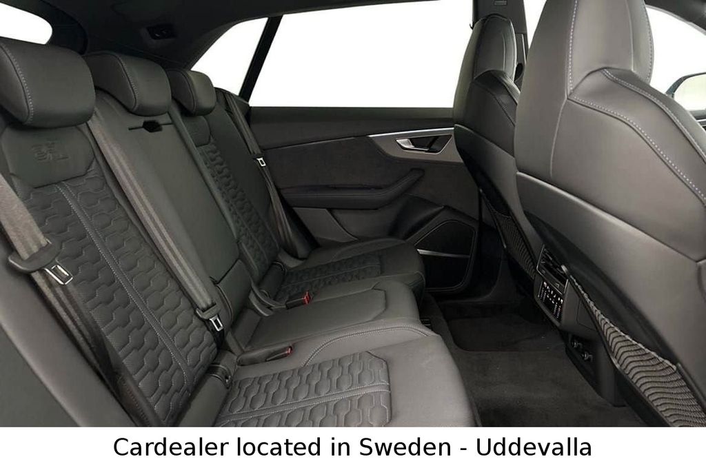 Audi RSQ8 2025
