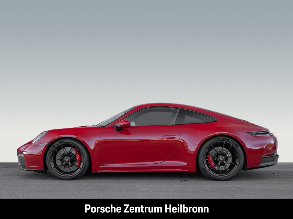 Porsche 992 2025