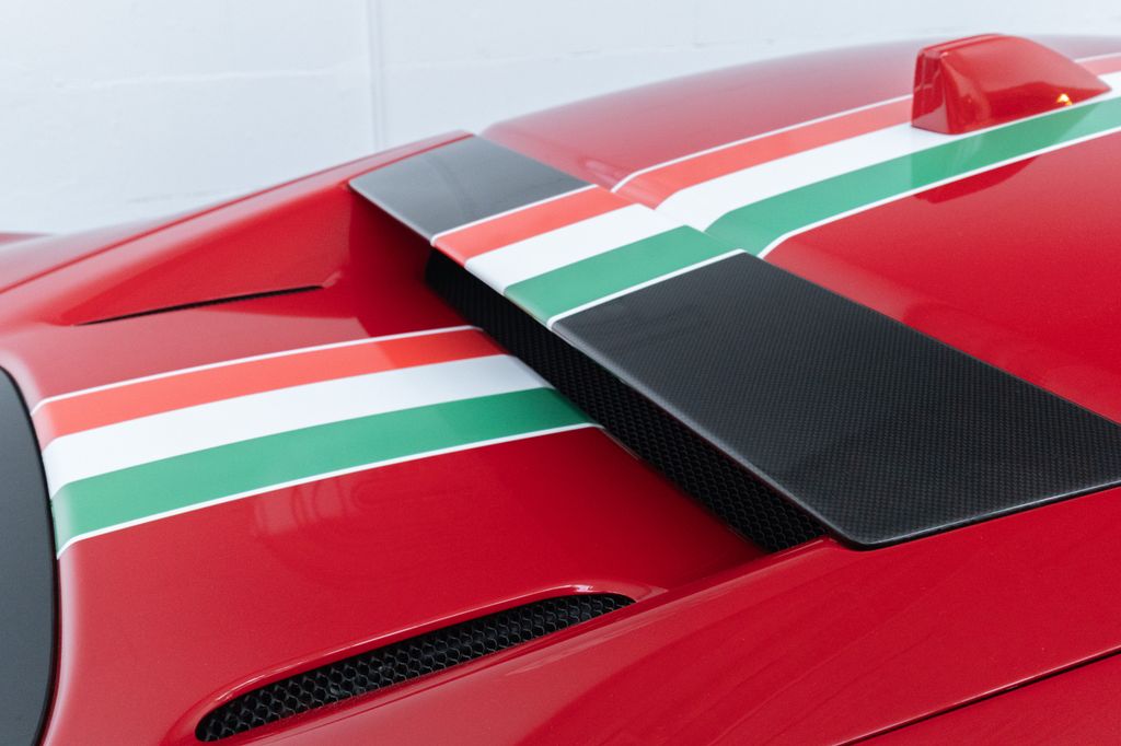 Ferrari SF90 2023