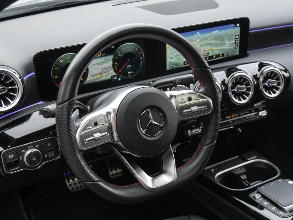 Mercedes-Benz A 250 2021