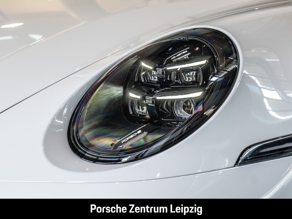 Porsche 992 2025