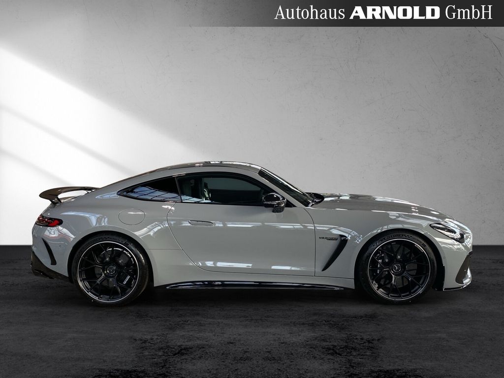 Mercedes-Benz AMG GT 2025