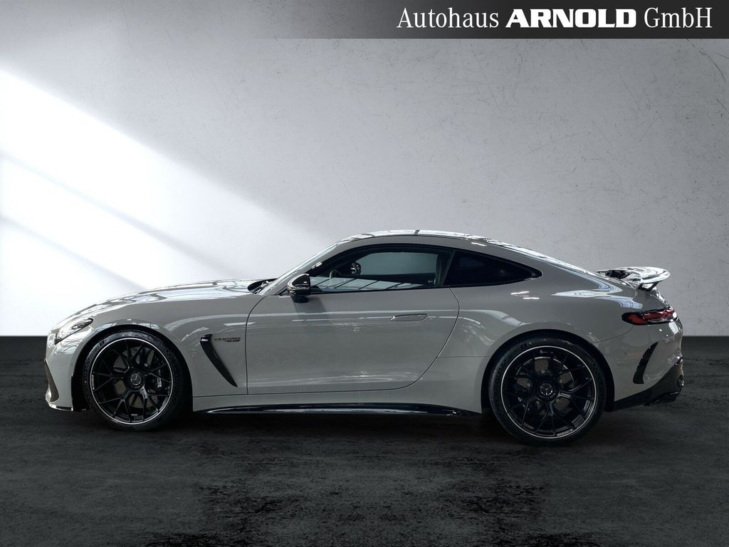Mercedes-Benz AMG GT 2025