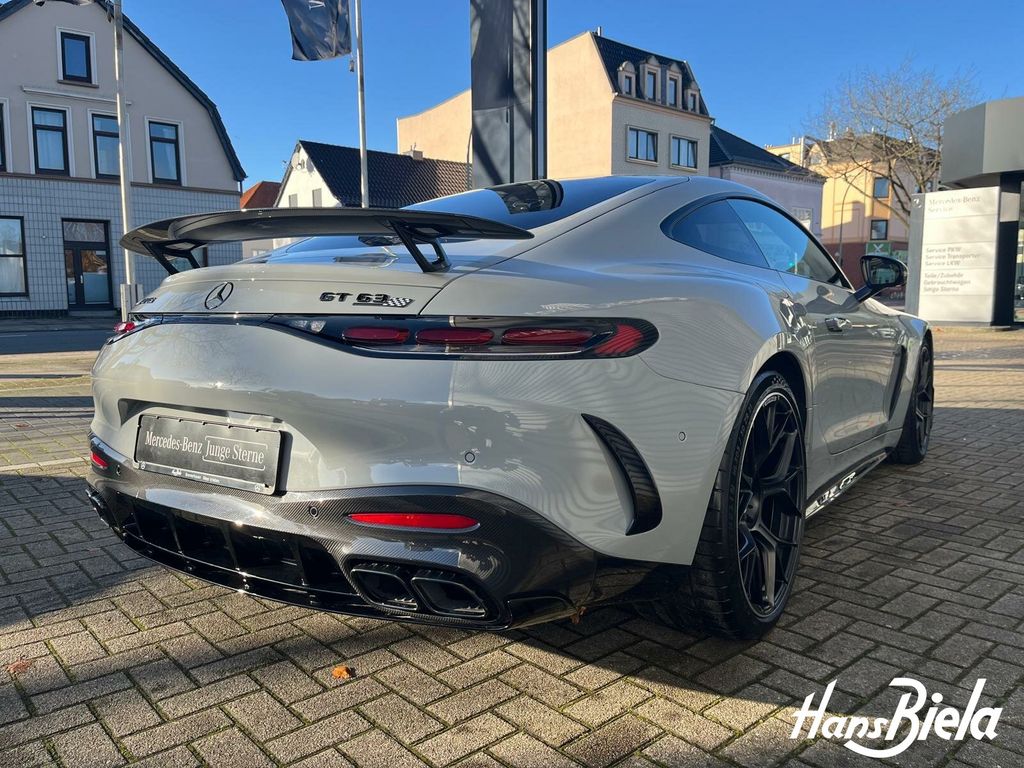 Mercedes-Benz AMG GT 2025