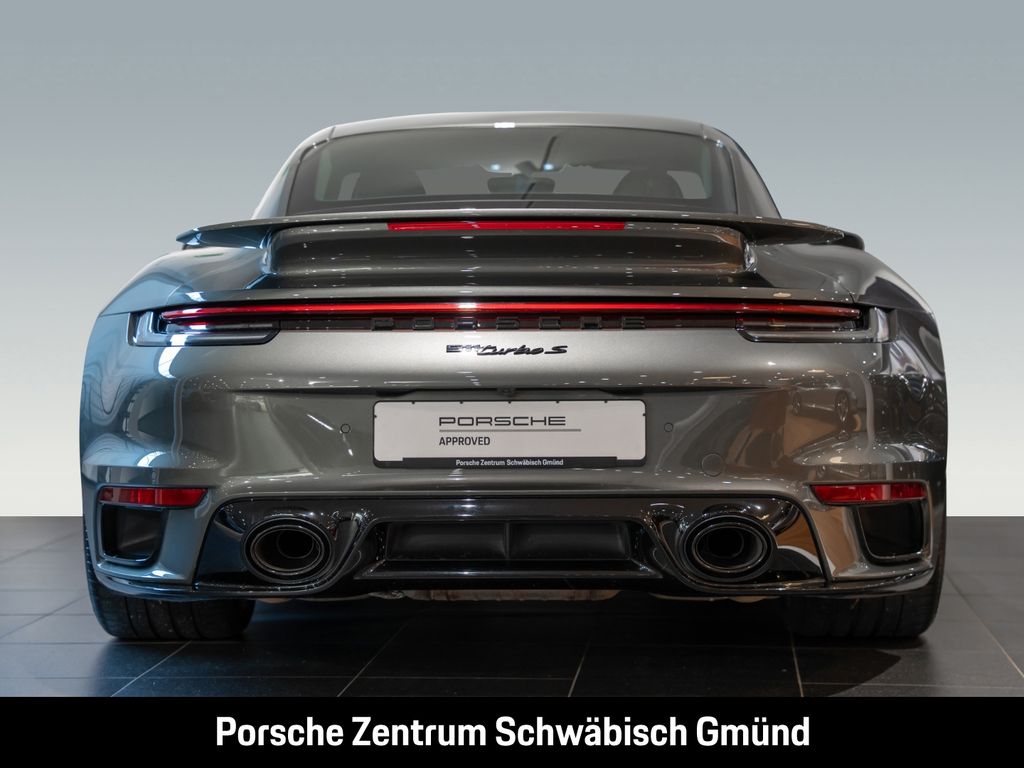 Porsche 992 2022