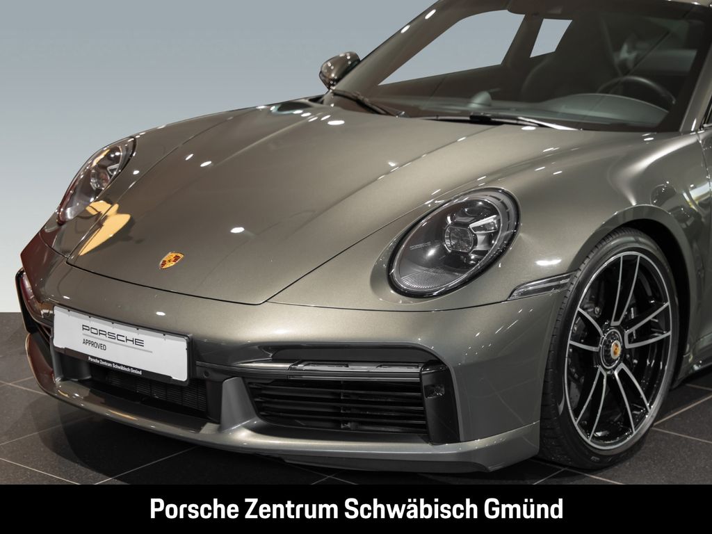 Porsche 992 2022