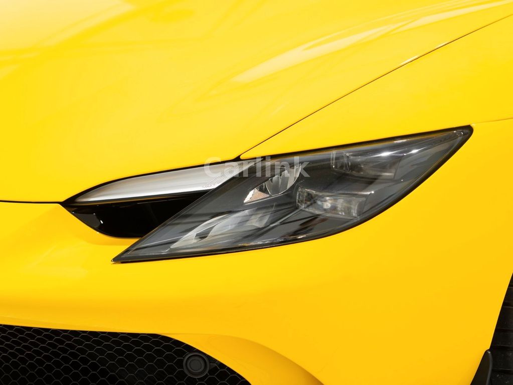 Ferrari 296 GTB 2024