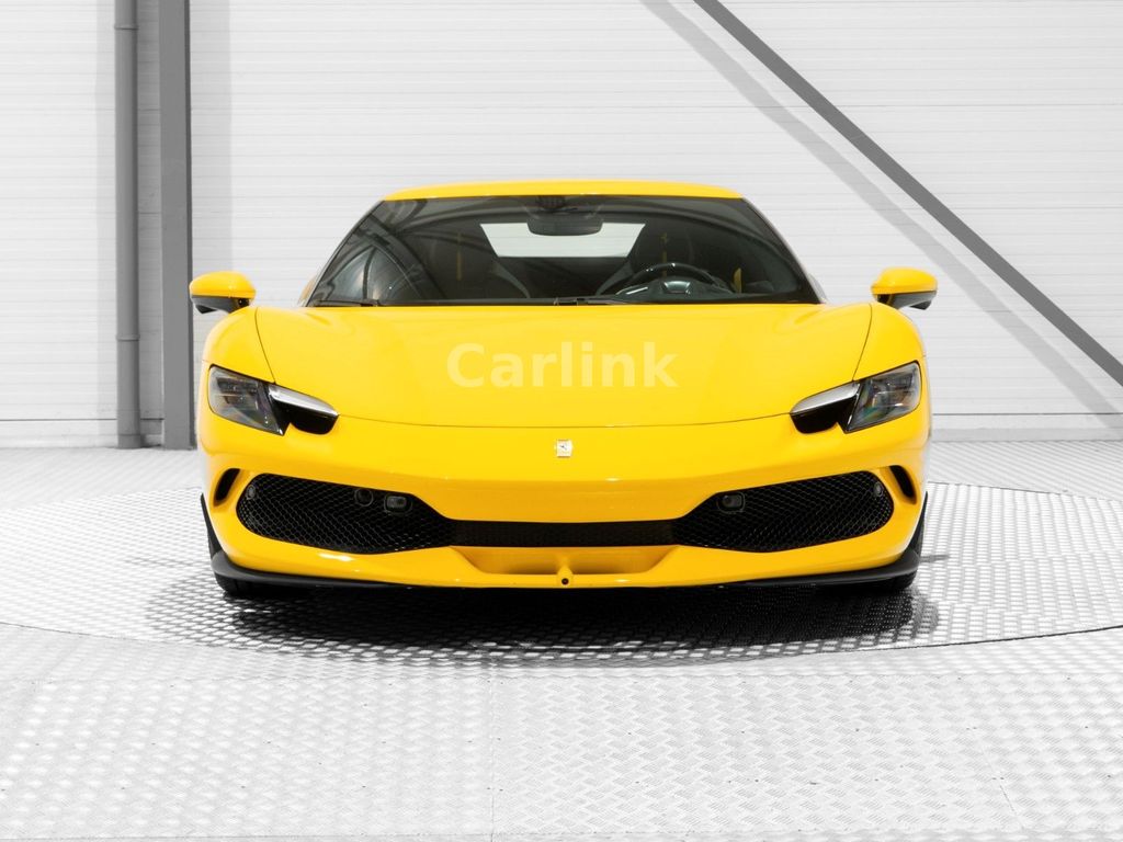 Ferrari 296 GTB 2024