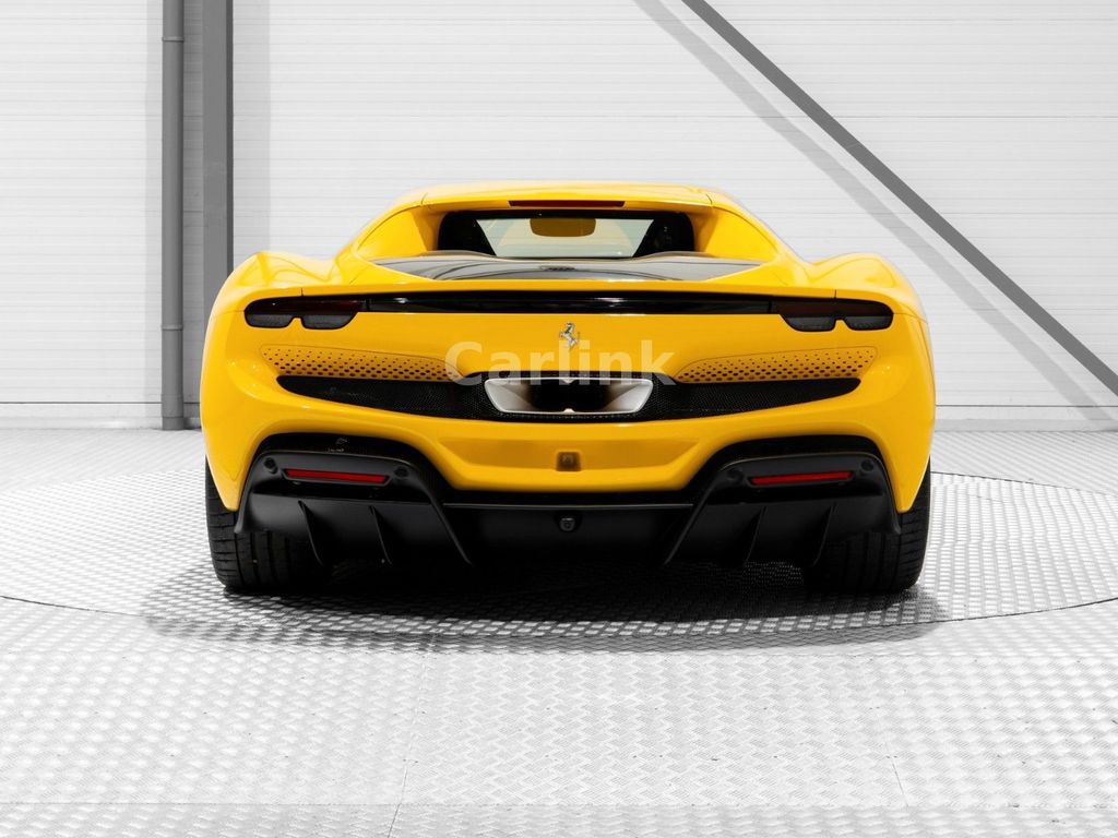 Ferrari 296 GTB 2024