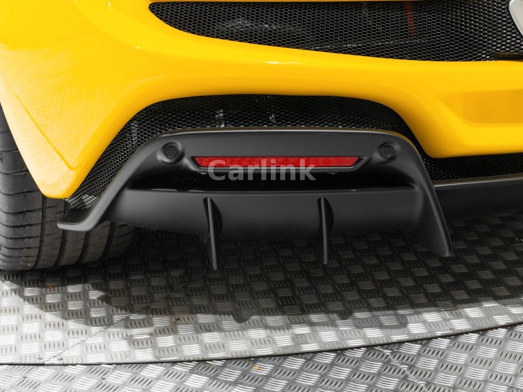 Ferrari 296 GTB 2024