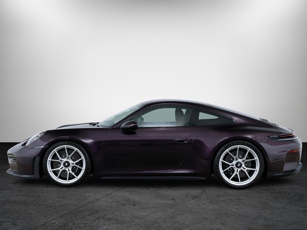 Porsche 992 2025