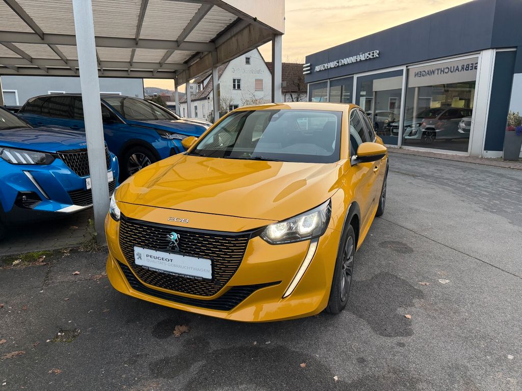 Peugeot 208 2021