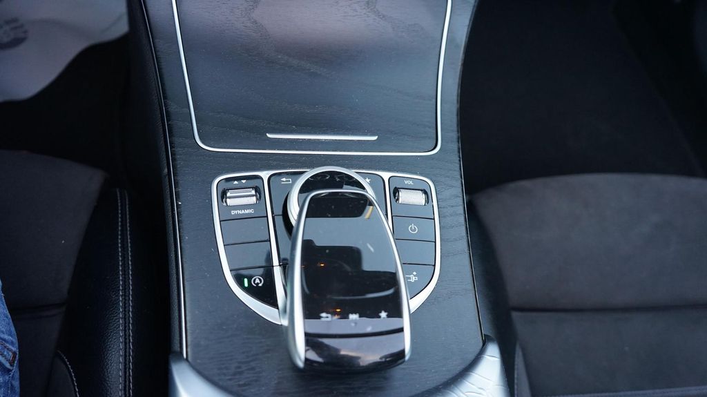 Mercedes-Benz C 200 2017