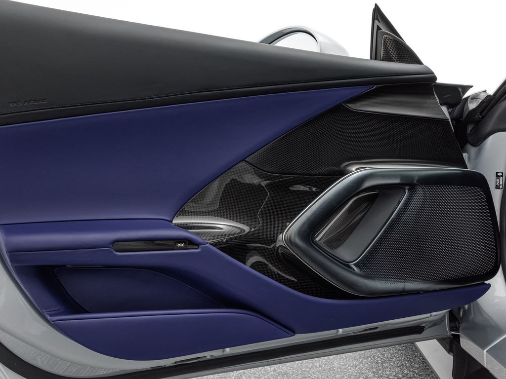 Ferrari 12Cilindri 2025