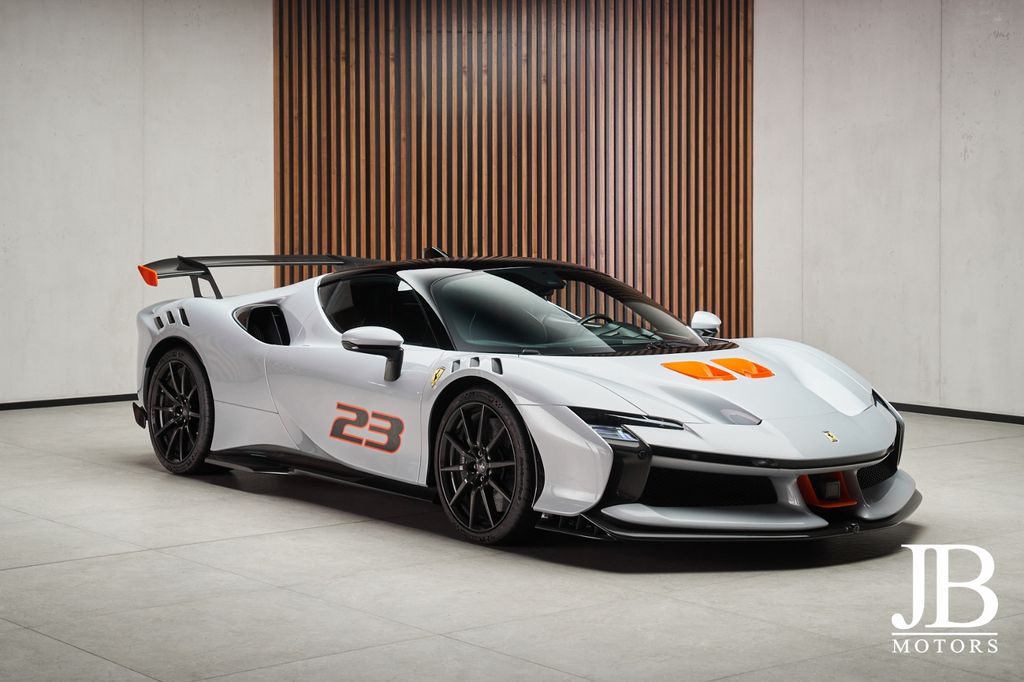 Ferrari SF90 2025