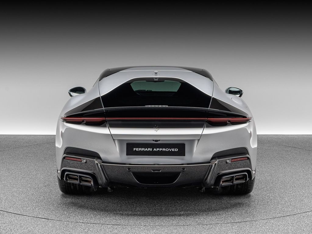 Ferrari 12Cilindri 2025