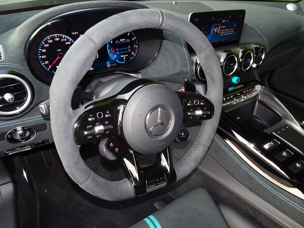 Mercedes-Benz AMG GT 2022