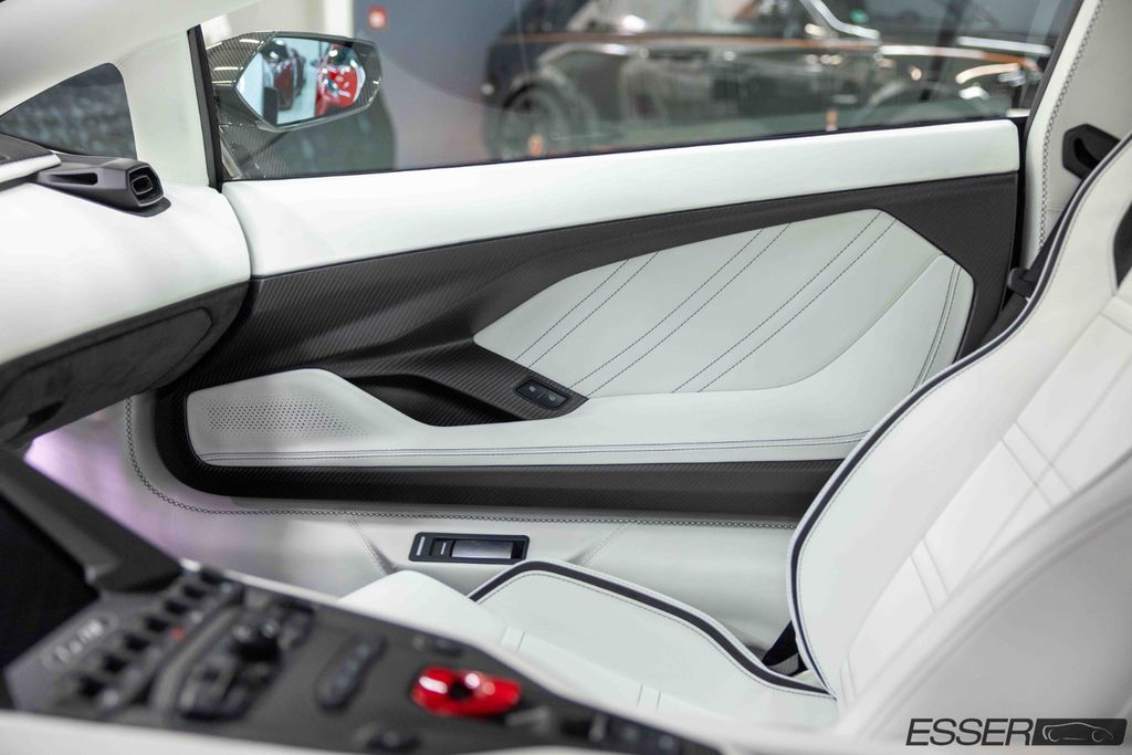 Lamborghini Countach 2022