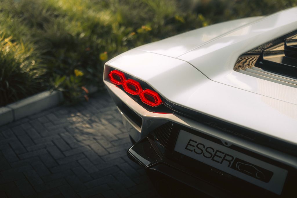 Lamborghini Countach 2022