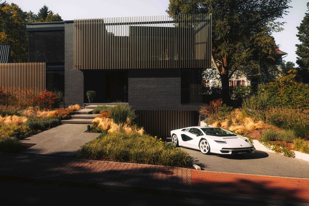 Lamborghini Countach 2022