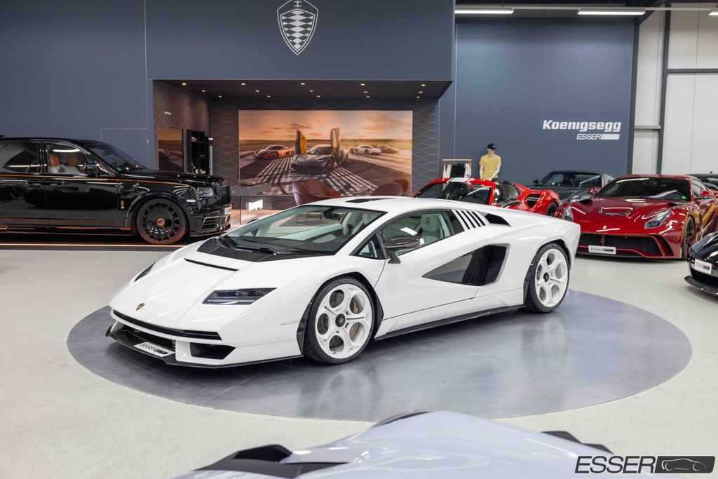 Lamborghini Countach 2022