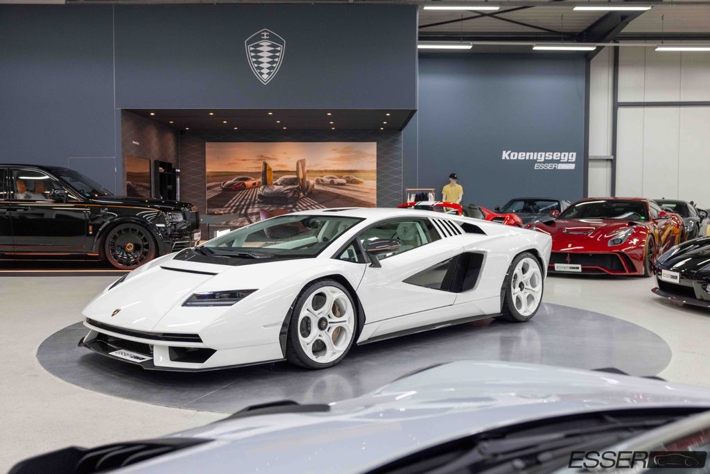 Lamborghini Countach 2022