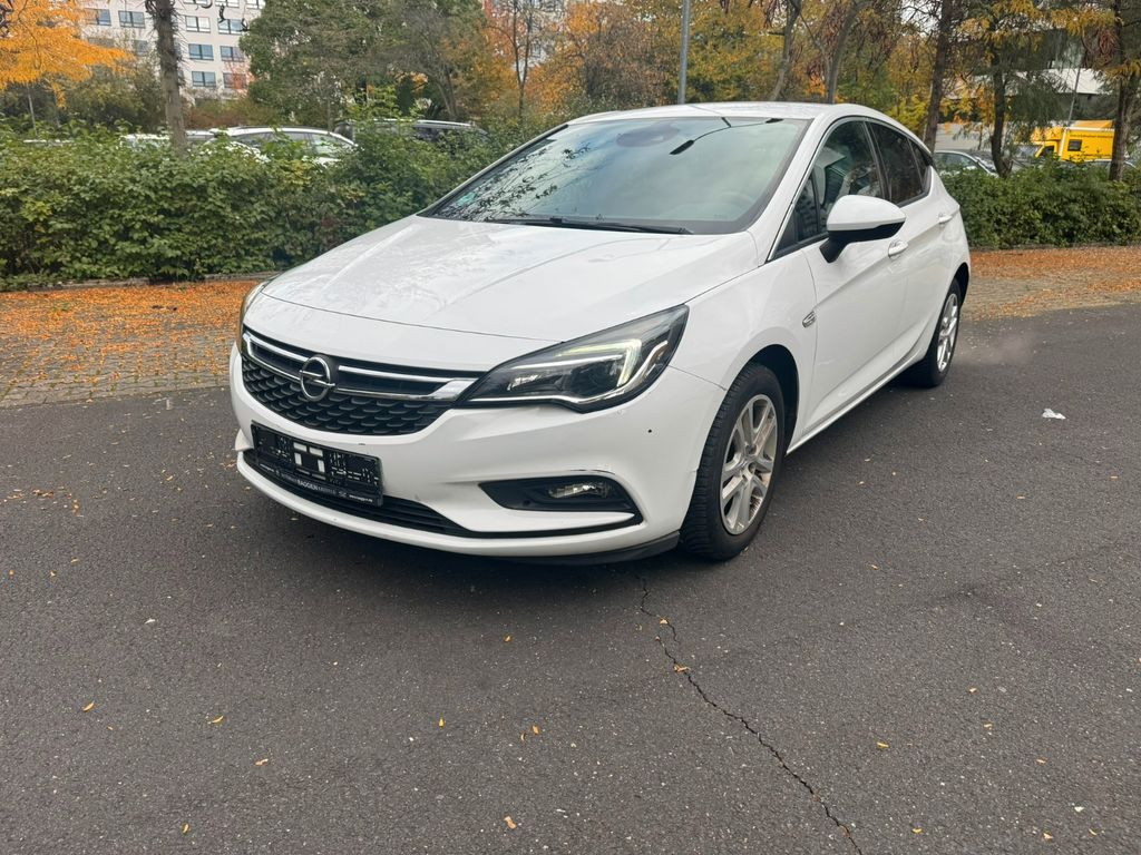 Opel Astra 2016