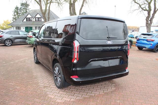 Ford Tourneo Custom 2025