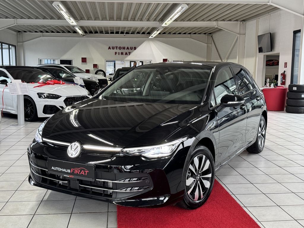 Volkswagen Golf 2025