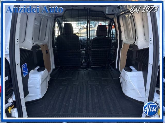 Ford Transit Courier 2021